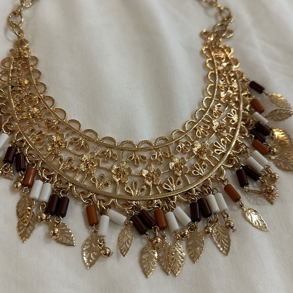 Necklace - Picture 2 of 2